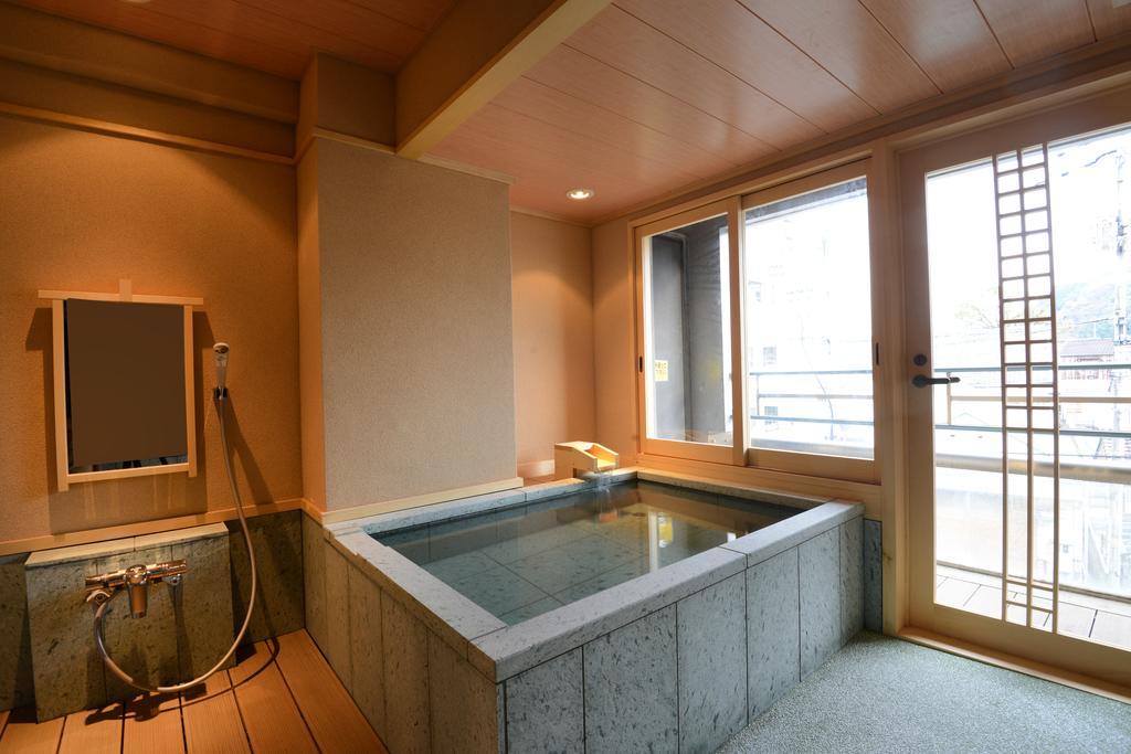 こんぴら温泉 貸切湯の宿 ことね Котохира Экстерьер фото