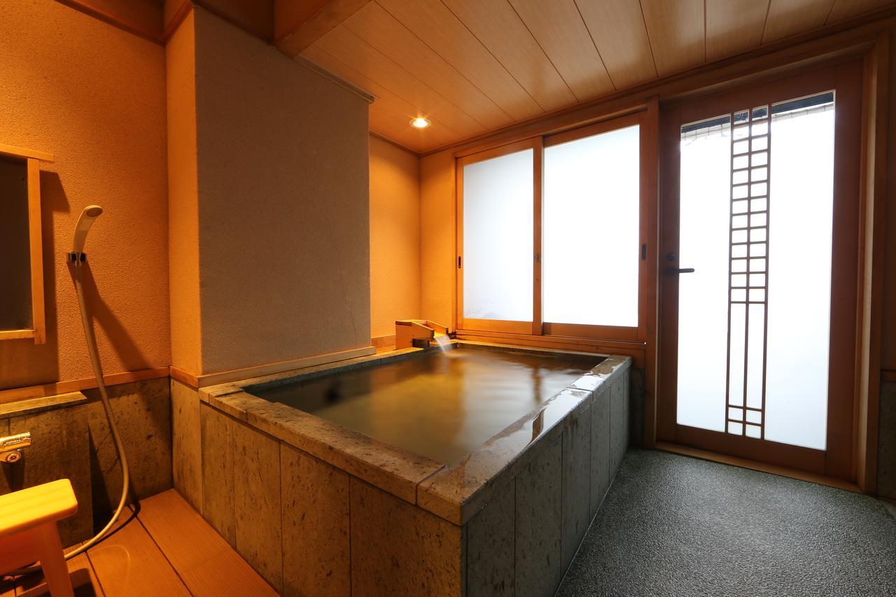 こんぴら温泉 貸切湯の宿 ことね Котохира Экстерьер фото